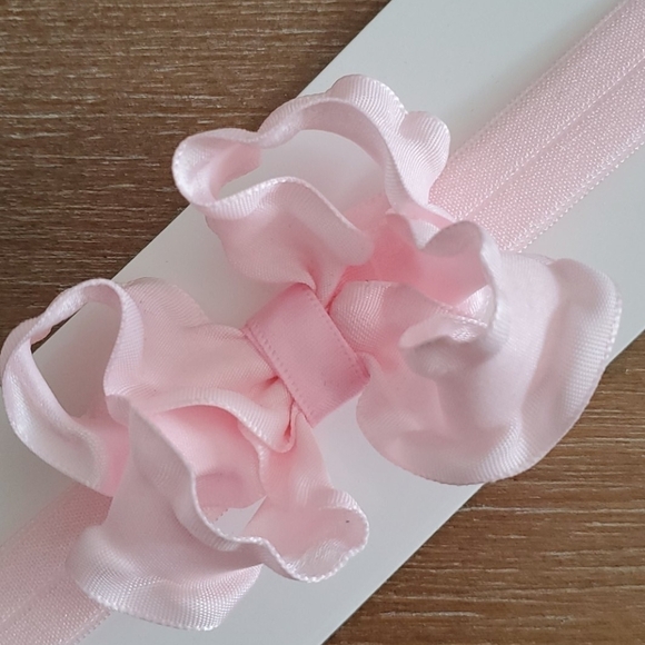 NWT Ruffle Bow Headband - Picture 2 of 2